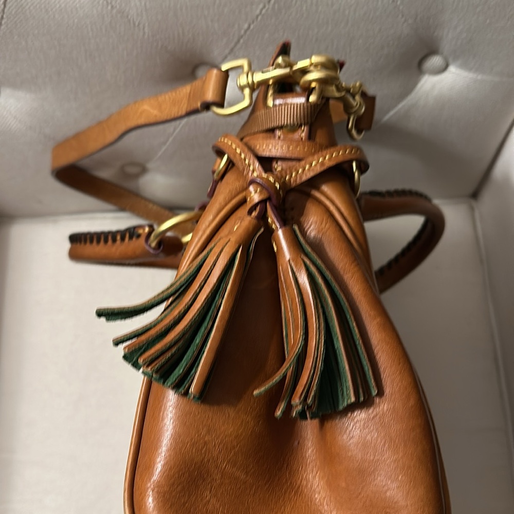 Dooney & Bourke Satchel Shoulder Handbag with adjustable strap for crossbody. - Picture 7 of 9